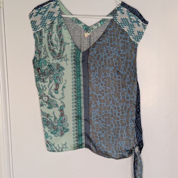 ANTHROPOLOGIE TINY KUMIKO MIXED PRINT TIE WAIST TOP SIZE MEDIUM - Picture 2 of 16